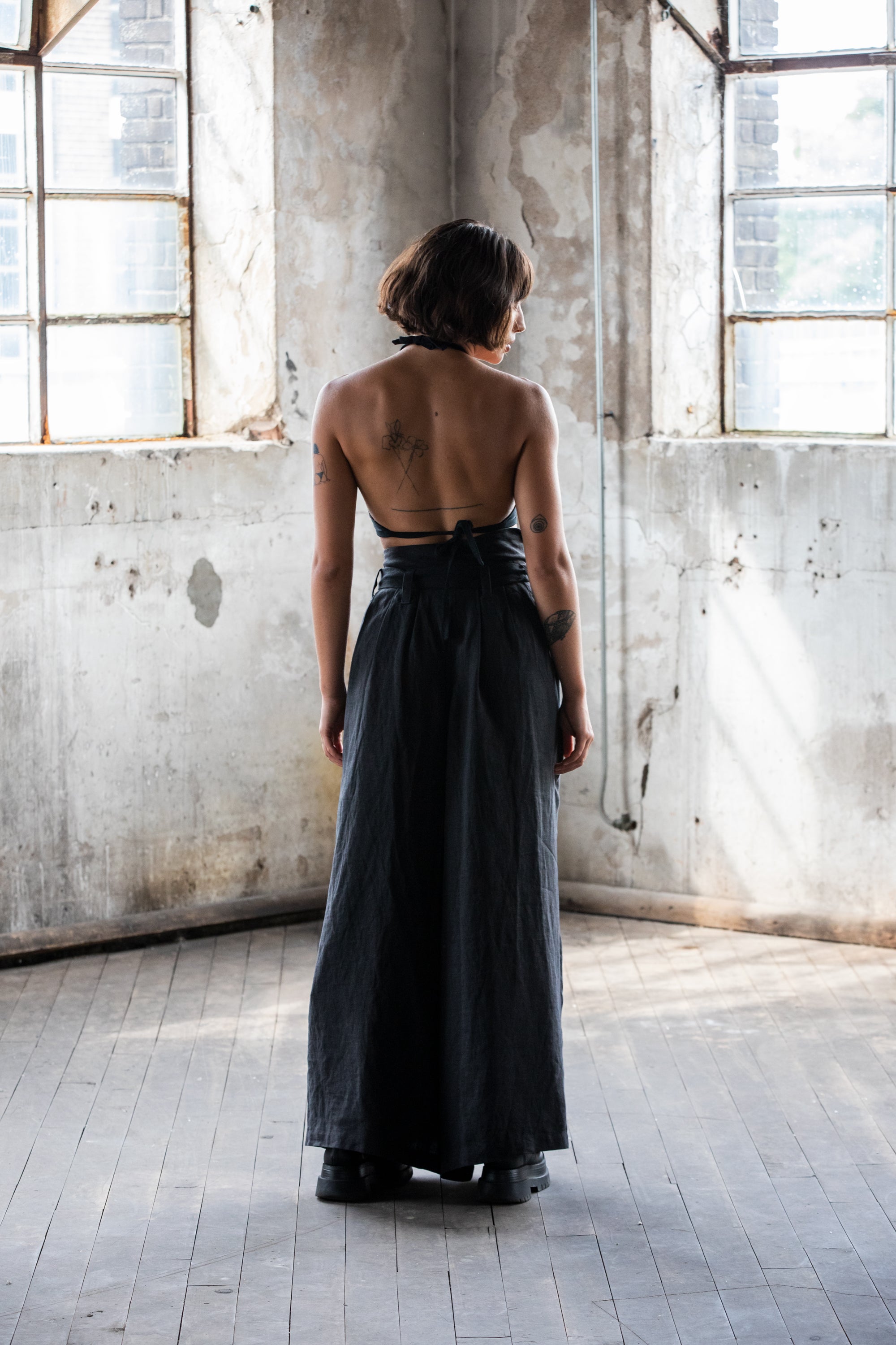 A'ANIMEA HIGH WAIST TROUSERS