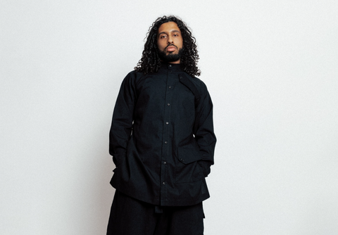 DYNAMIC CONSTRUCTED M'SHIRT